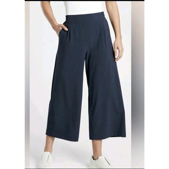 Athleta Pants - Athleta Pants Women’s 10 Navy Brooklyn Heights High Rise Pleated Wide Leg Crop